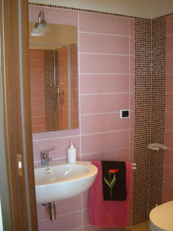 Bed And Breakfast San Martino Castignano Rum bild